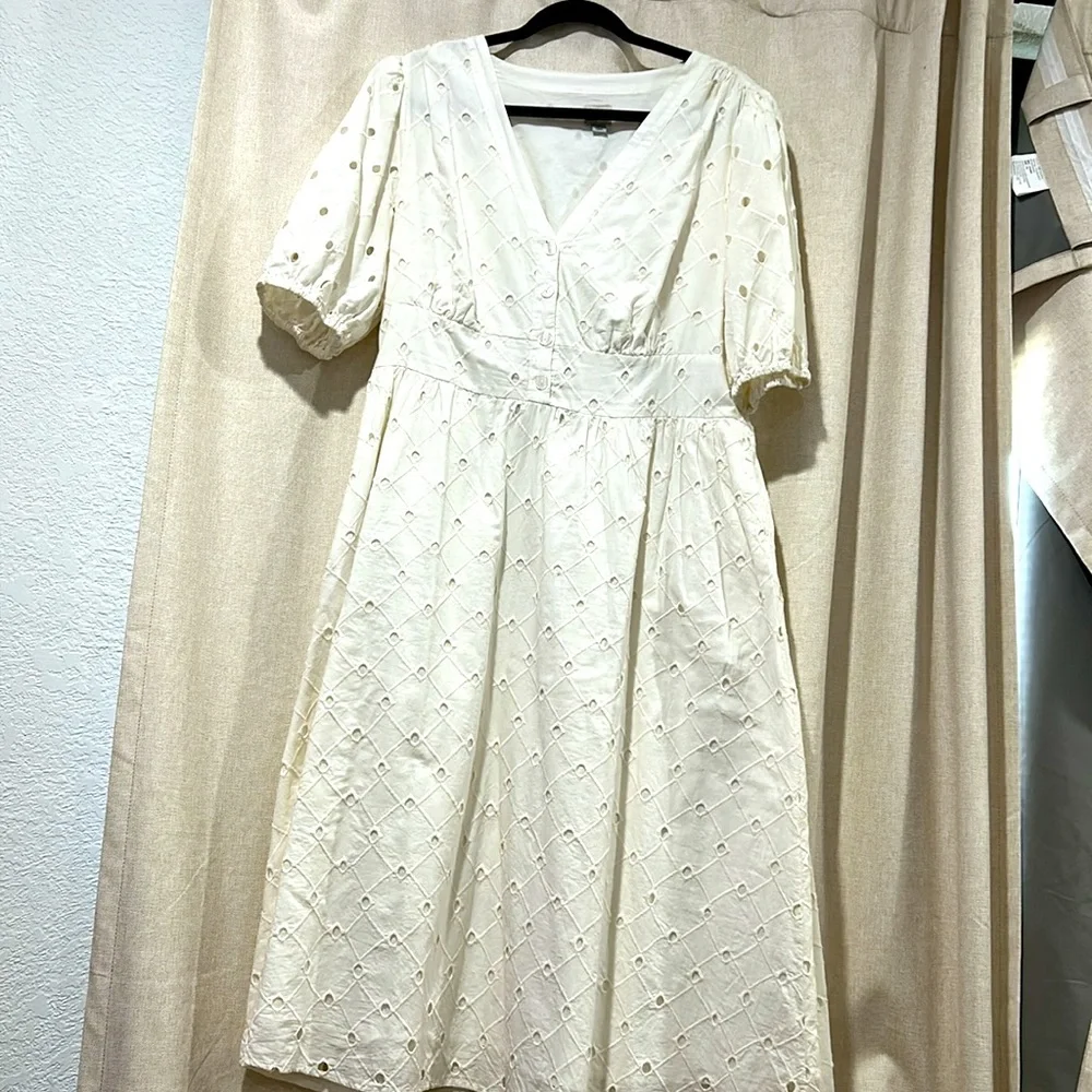 A New Day White Eyelet Midi Dress - Picture 3 of 6